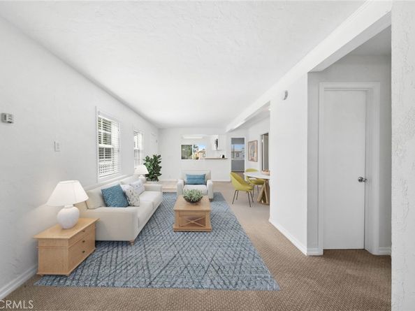 465 Santa Ana Avenue, Newport Beach CA 92663