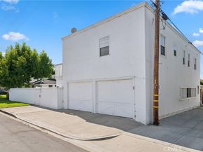 465 Santa Ana Avenue, Newport Beach CA 92663
