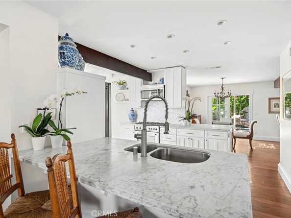 201 E 21st Street, Costa Mesa CA 92627