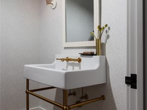 1120 Dolphin, Corona Del Mar CA 92625