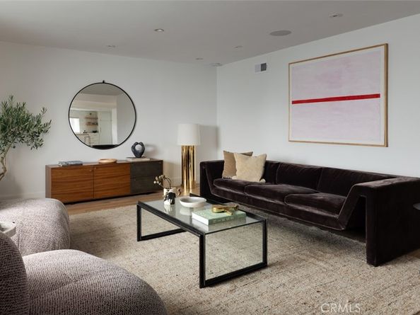 1120 Dolphin, Corona Del Mar CA 92625