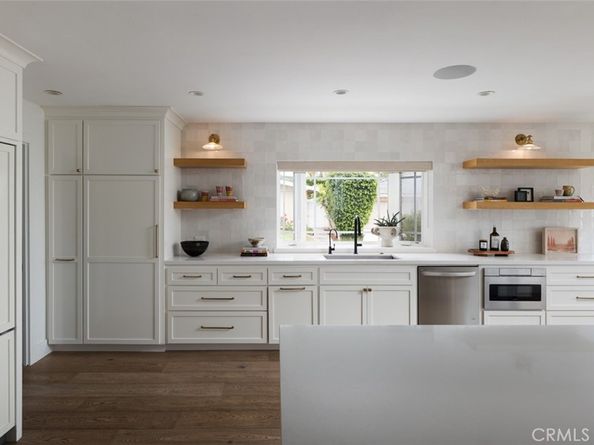 1120 Dolphin, Corona Del Mar CA 92625