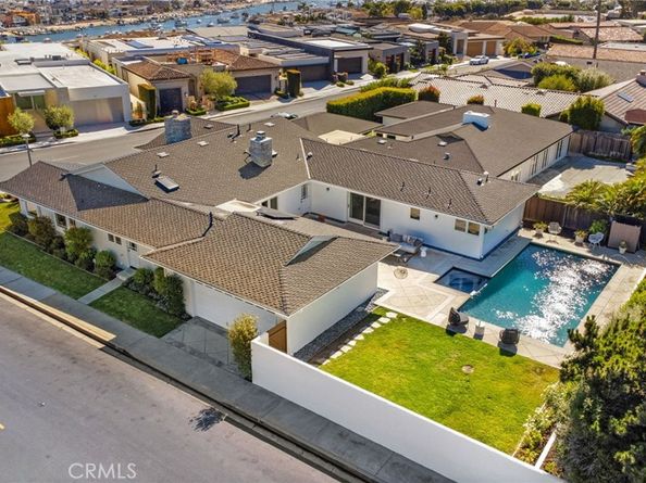 1120 Dolphin, Corona Del Mar CA 92625