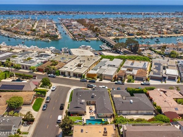 1120 Dolphin, Corona Del Mar CA 92625