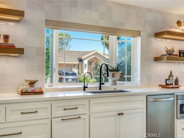 1120 Dolphin, Corona Del Mar CA 92625