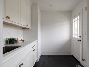 1120 Dolphin, Corona Del Mar CA 92625