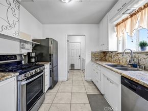 2451 Graydon Avenue, Monrovia CA 91016