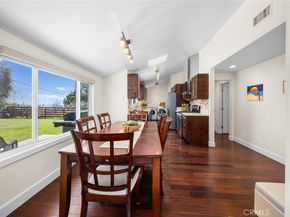 5010 Boston, La Crescenta CA 91214