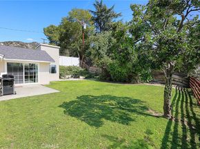 5010 Boston, La Crescenta CA 91214