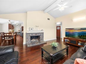 5010 Boston, La Crescenta CA 91214