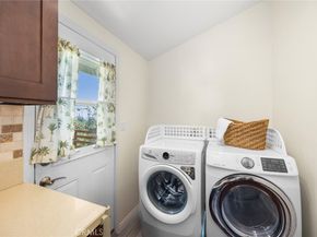 5010 Boston, La Crescenta CA 91214