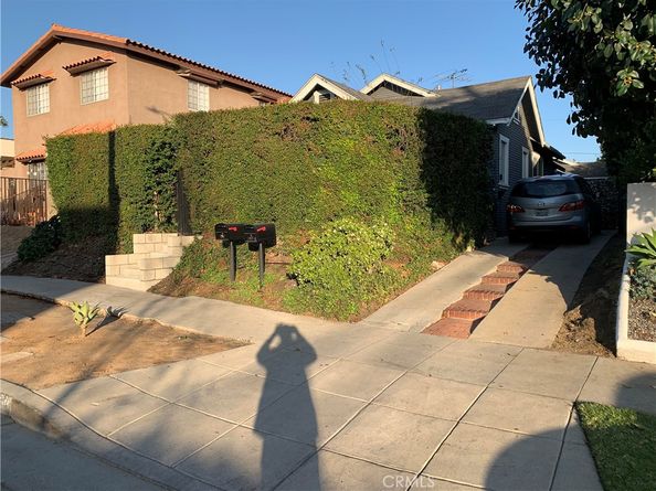 716 N Sierra Bonita Avenue, Los Angeles CA 90046