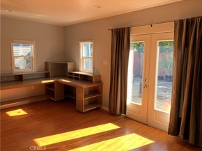 716 N Sierra Bonita Avenue, Los Angeles CA 90046