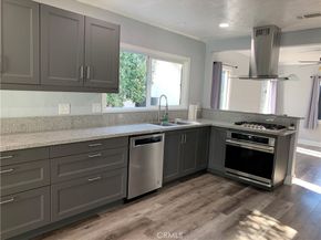 716 N Sierra Bonita Avenue, Los Angeles CA 90046