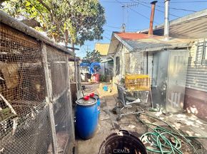 860 W 54th, Los Angeles CA 90037