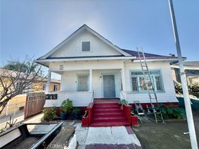 860 W 54th, Los Angeles CA 90037