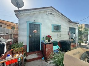 860 W 54th, Los Angeles CA 90037