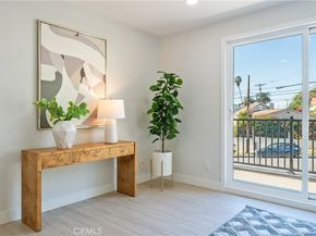 2926 Future, Los Angeles CA 90065