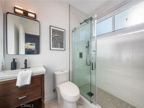 2926 Future, Los Angeles CA 90065