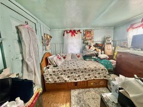 860 W 54th, Los Angeles CA 90037
