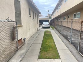 745 S Chapel Ave, Alhambra CA 91801