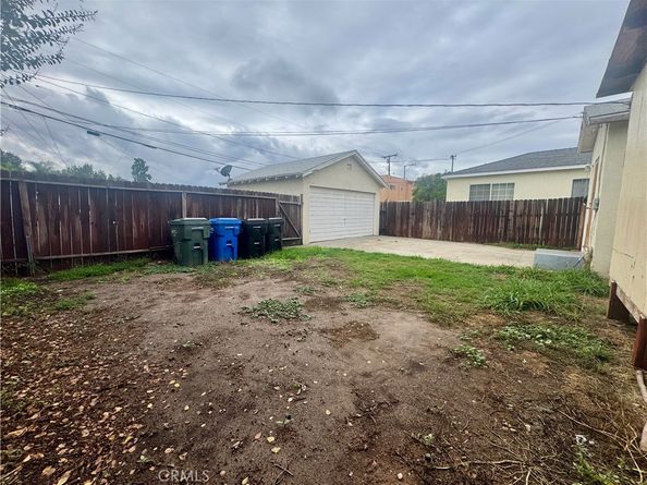 1325 Charleston, Montebello CA 90640