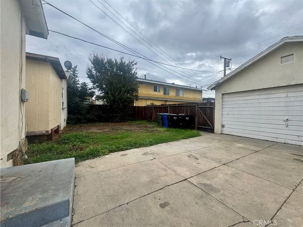 1325 Charleston, Montebello CA 90640