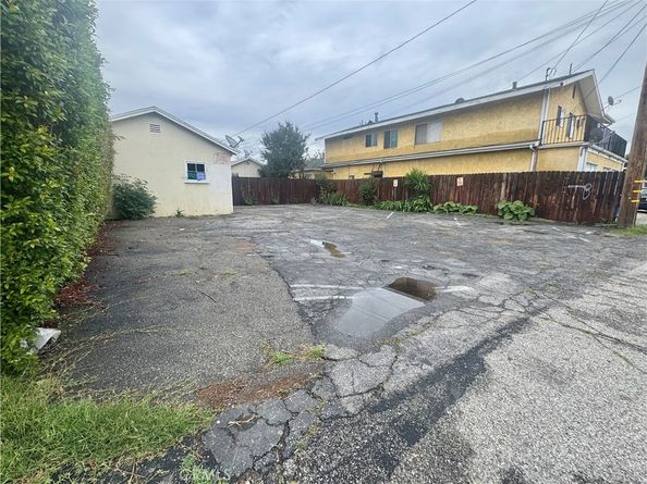 1325 Charleston, Montebello CA 90640