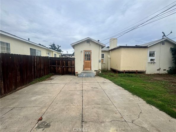 1325 Charleston, Montebello CA 90640