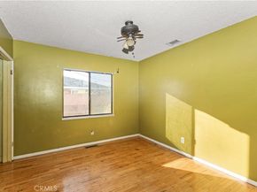 9044 Oak Street, Bellflower CA 90706