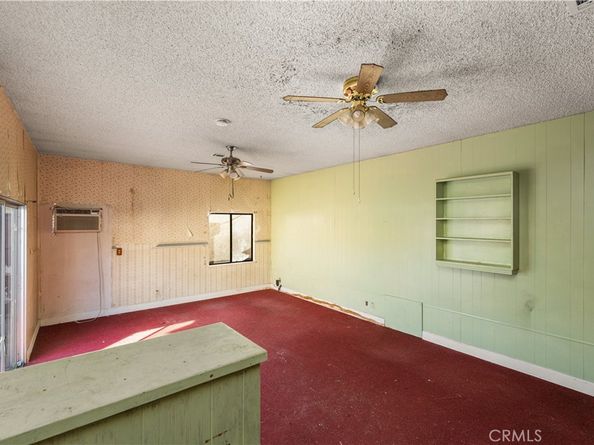 9044 Oak Street, Bellflower CA 90706