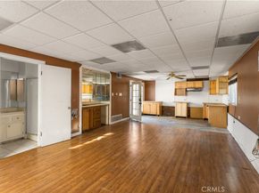 9044 Oak Street, Bellflower CA 90706