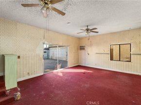 9044 Oak Street, Bellflower CA 90706