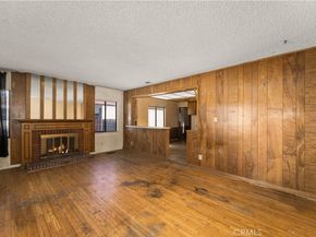 9044 Oak Street, Bellflower CA 90706