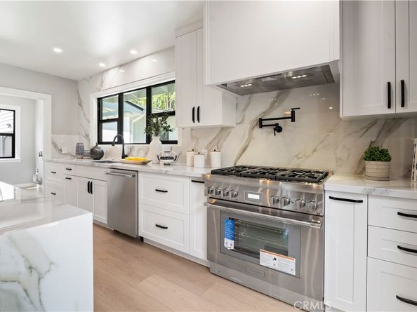 3541 Yorkshire, Pasadena CA 91107