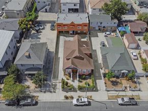 1147 Fedora Street, Los Angeles CA 90006