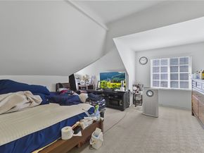 1147 Fedora Street, Los Angeles CA 90006