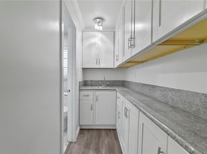 1147 Fedora Street, Los Angeles CA 90006