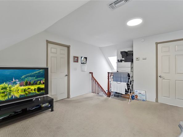 1147 Fedora Street, Los Angeles CA 90006