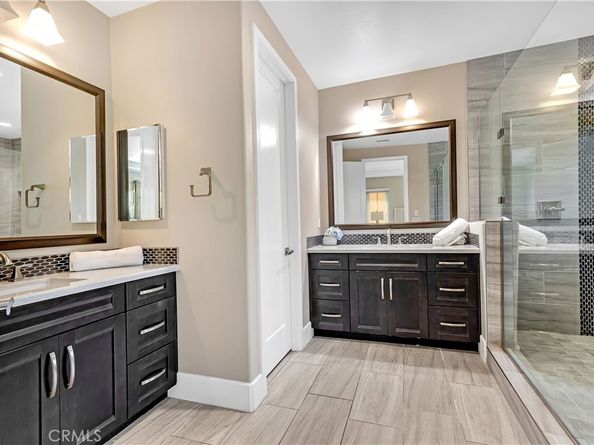 57 Stanza, Irvine CA 92620