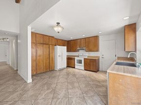 6771 Parkside Ave, San Diego CA 92139