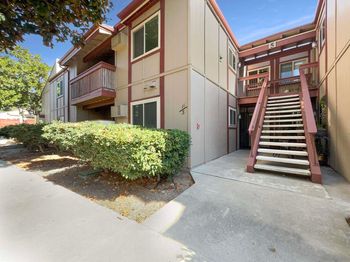 5513 Adobe Falls Rd