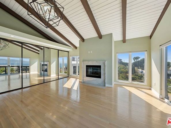 249 Rees Street, Playa Del Rey CA 90293
