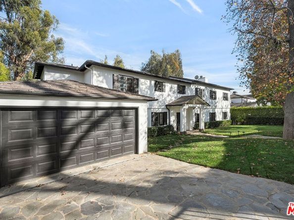 256 N Barrington Avenue, Los Angeles CA 90049