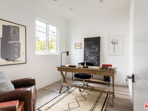 2512 Berkeley Avenue, Los Angeles CA 90026