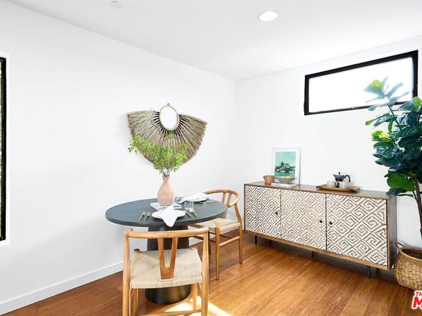 748 Brooks Avenue, Venice CA 90291