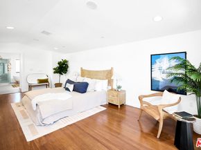 748 Brooks Avenue, Venice CA 90291