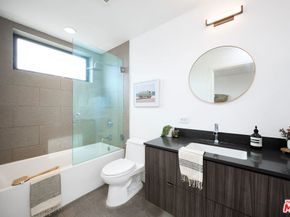 748 Brooks Avenue, Venice CA 90291