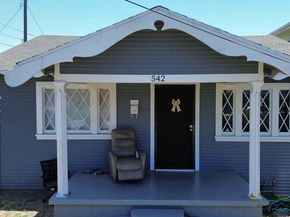 542 Short Street, Inglewood CA 90302