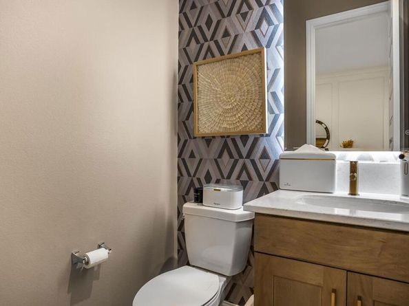 62 Poncho, Irvine CA 92602